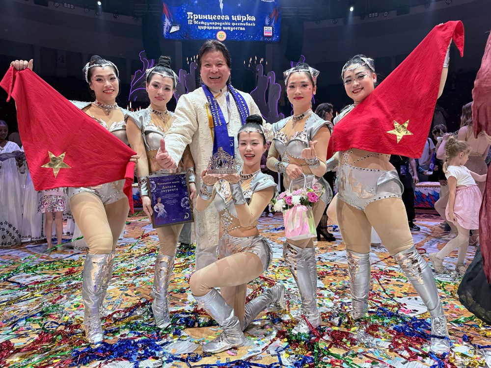 13 win giành Vương miệng Bạc tại Liên hoan quốc tế Công chúa Xiếc 2026 - ảnh 1