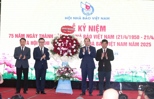 Lễ kỷ niệm 75 năm Ngày thành lập Hội Nhà báo 13 win - Ảnh 7.
