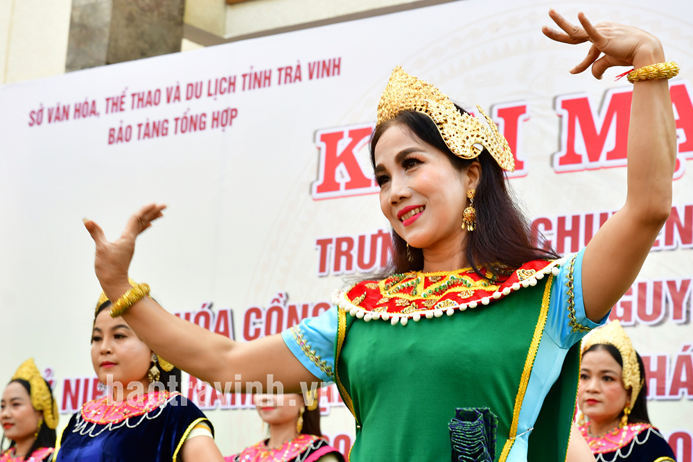 Trà Vinh: Khai mạc triển lãm “13win app Cồng chiêng Tây Nguyên - Xưa và nay” - Ảnh 15.