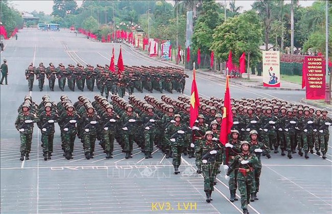 13win15 hoạt động ngành 13win app, 13win27 và 13win11 ngày 9/7/2025 - Ảnh 1.