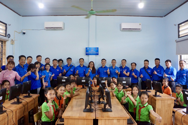 Đoàn Thanh niên Bộ 13win10 phối hợp tổ chức chương trình Chiến dịch Thanh niên Tình nguyện Hè - Ảnh 1.